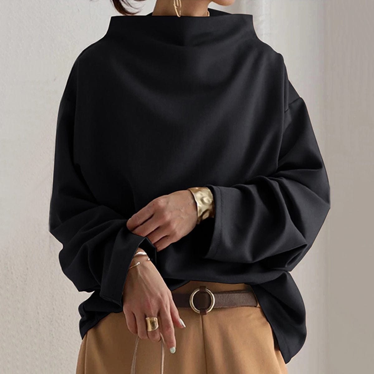 Lisa | High-Neck Casual Top
